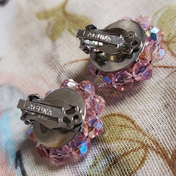 LAGUNA Light Pink Aurora Borealis Crystal Vintage Clip Silver Tone Earrings - Picture 3 of 8